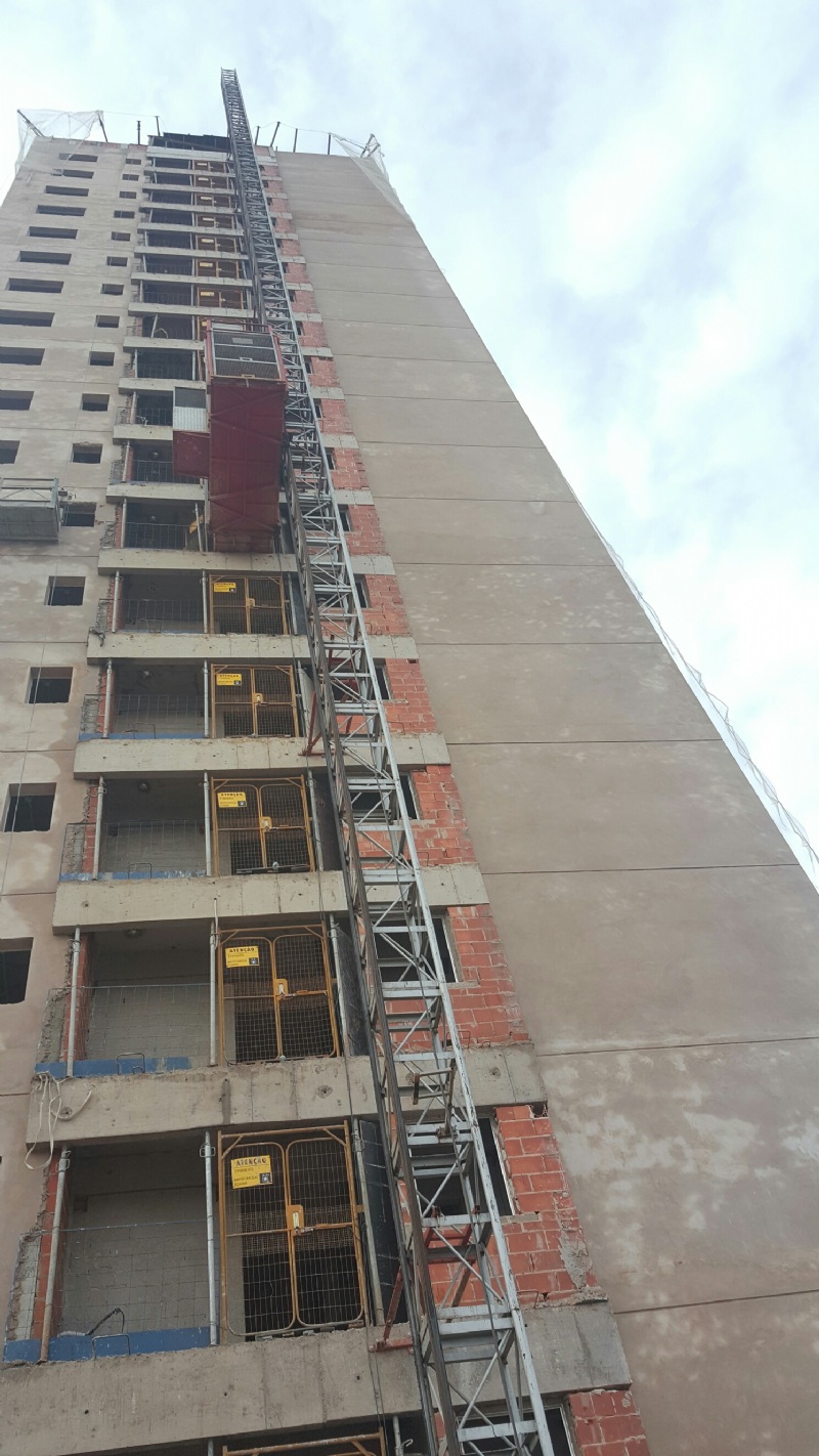 Fachada fundo 13 de maio  - Foto atualizada 03/06/2016
